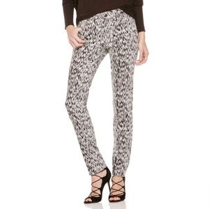 🔮EUC TWO BY VINCE CAMUTO GRAVEL PLAINS JEAN